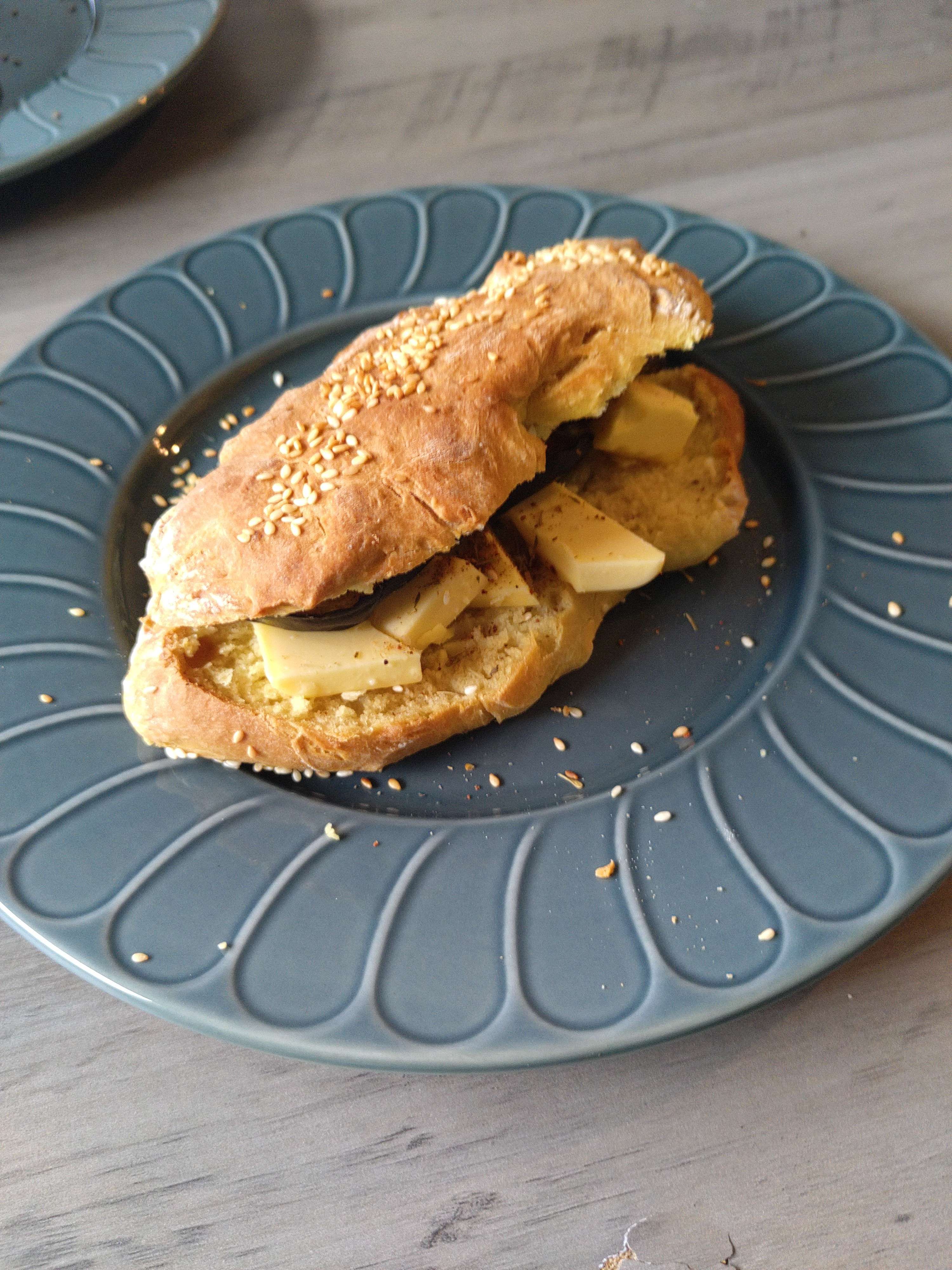 Image of Vegan Ka'ak Sandwich